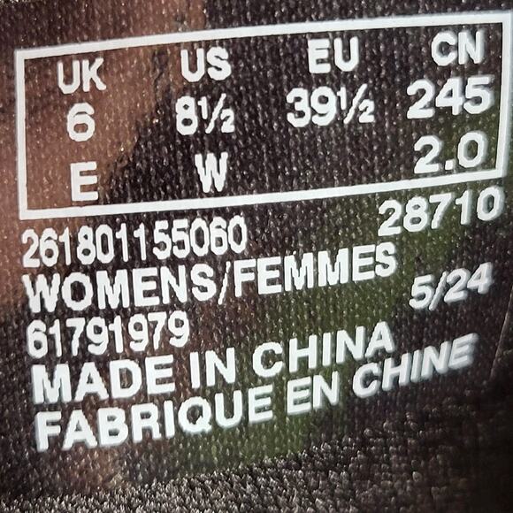 Clarks Zylah Rose wedge ankle boots in black suede size 8.5 M - Picture 6 of 6